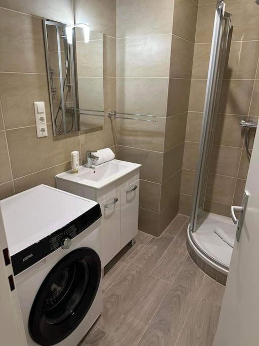Appartamento Direkt Bei U1 Vienna Esterno foto